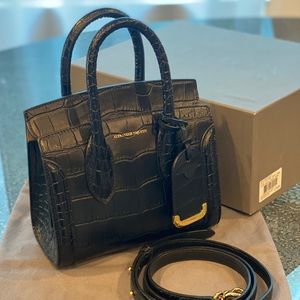 alexander mcqueen crocodile bag